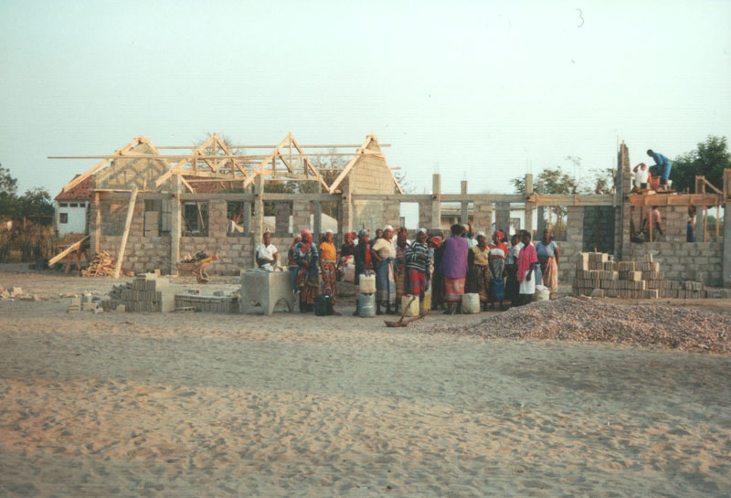 SCHOOL BUILDUNG | Hókwe, Mosambique